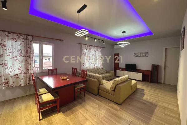 Appartamento in affitto a Tirana 1+1, Arredato