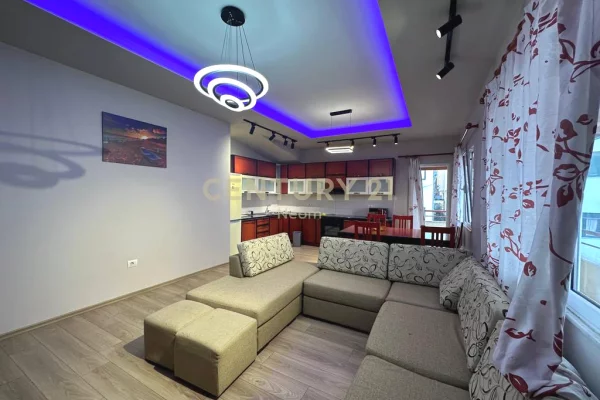 Appartamento in affitto a Tirana 1+1, Arredato