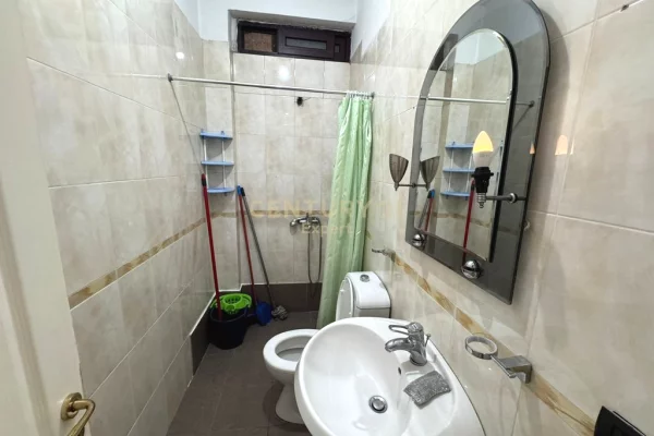 Appartamento in affitto a Tirana 3+1, Arredato