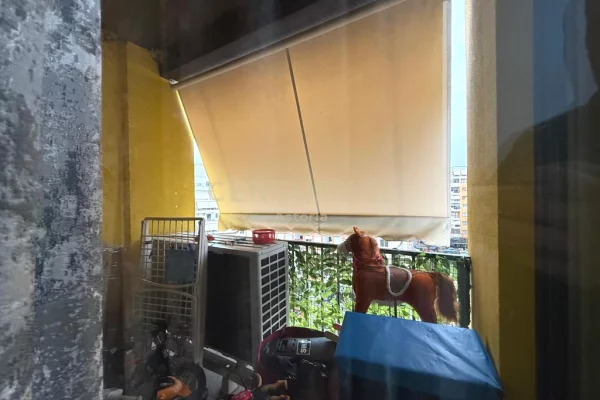 Shtepi ne shitje Apartament ne Tirane, 2+1, Mobilimi E mobiluar, Pagesa 230,000  Euro.