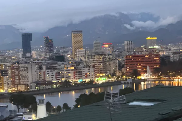 Shtepi ne shitje 3+1 ne Tirane - 500,000 Euro