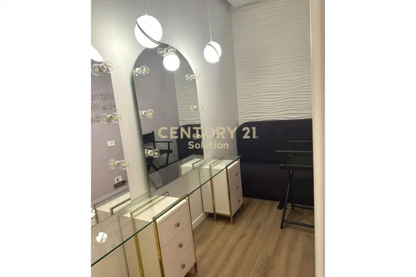 Ambient biznesi me qera 1+1 ne Tirane - 1,500 Euro