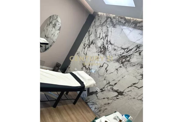 JEPET ME QIRA PARUKERI NE KOMUNEN E PARISIT!