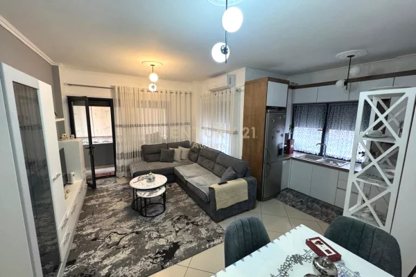 Shtepi ne shitje 1+1 ne Tirane - 150,000 Euro