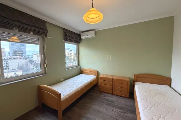 Shtepi me qera Apartament ne Tirane, 2+1, Mobilimi E mobiluar, Pagesa 1,100  Euro.