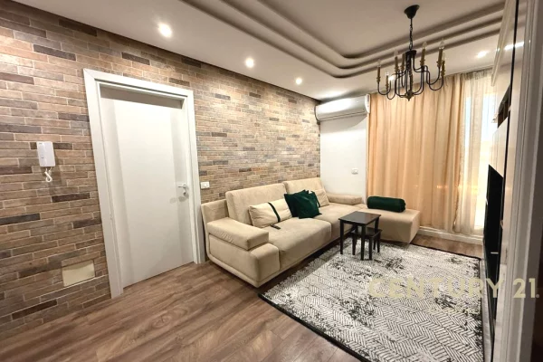 House for Rent 2+1 in Tirana - 800 Euro