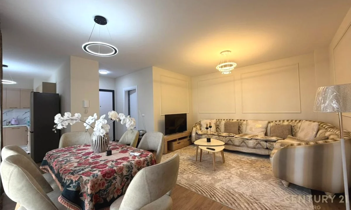 Shtepi ne shitje Apartament ne Tirane, 2+1, Mobilimi E mobiluar, Pagesa 250,000  Euro.