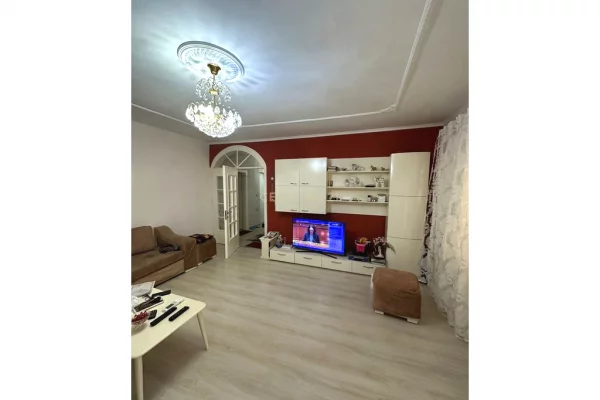 House for Rent 2+1 in Tirana - 800 Euro