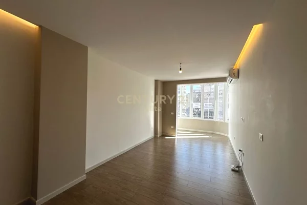 Shtepi ne shitje 2+1 ne Tirane - 295,000 Euro
