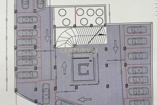Shitet Kati -2 i Parkingut pranë Rrugës së Barrikadave