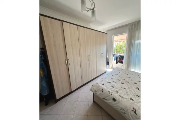 Shtepi ne shitje Apartament ne Tirane, 1+1, Mobilimi E mobiluar, Pagesa 155,000  Euro.