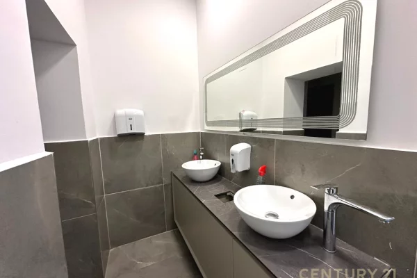 Ambient Per Qira Ne Bllok!