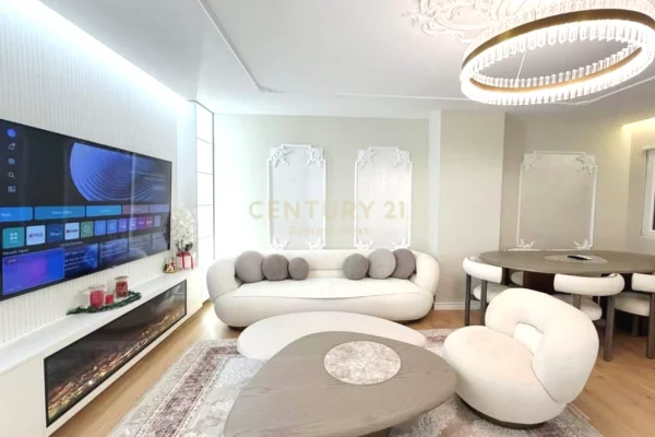 Shtepi ne shitje 2+1 ne Tirane - 475,000 Euro