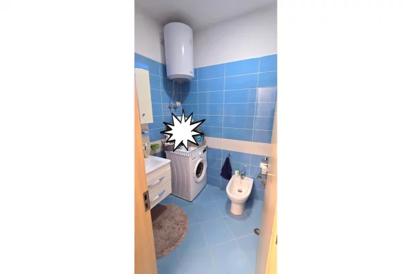 Shtepi ne shitje Apartament ne Tirane, 2+1, Mobilimi E mobiluar, Pagesa 265,550  Euro.