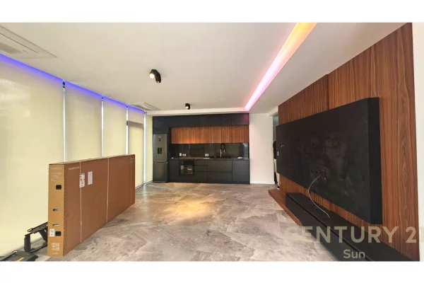 Shtepi ne shitje Apartament ne Tirane, 3+1, Mobilimi E mobiluar, Pagesa 590,000  Euro.