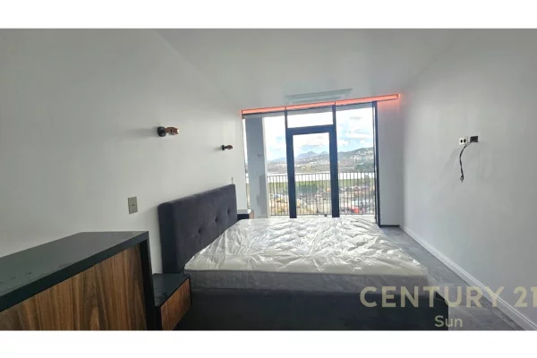 Shtepi ne shitje Apartament ne Tirane, 3+1, Mobilimi E mobiluar, Pagesa 590,000  Euro.