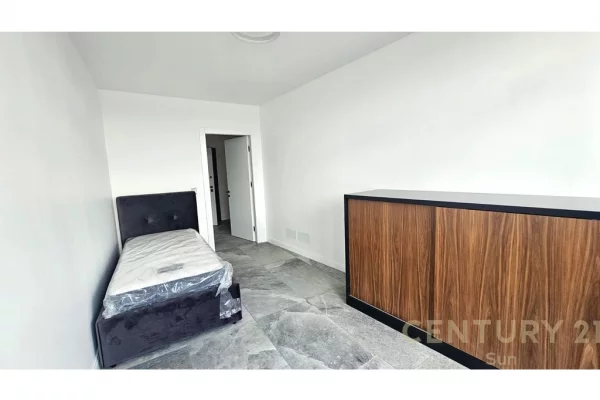 Shtepi ne shitje Apartament ne Tirane, 3+1, Mobilimi E mobiluar, Pagesa 590,000  Euro.