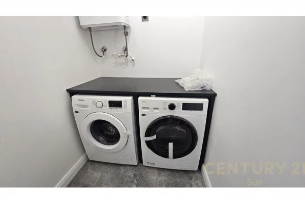 Shtepi ne shitje Apartament ne Tirane, 3+1, Mobilimi E mobiluar, Pagesa 590,000  Euro.