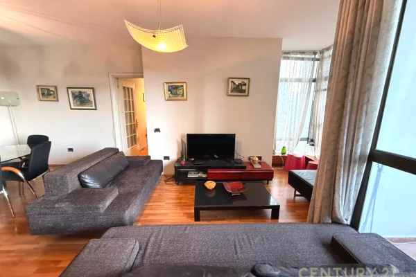 APARTAMENT 2+1+2 ME QIRA TEK AIR ALBANIA!