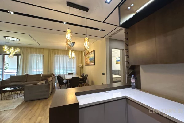 Shtepi ne shitje Apartament ne Tirane, 2+1, Mobilimi E mobiluar, Pagesa 550,000  Euro.
