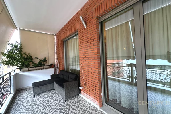 Shtepi ne shitje Apartament ne Tirane, 2+1, Mobilimi E mobiluar, Pagesa 550,000  Euro.