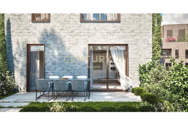 Shtepi ne shitje Apartament ne Tirane, 2+1, Mobilimi Bosh, pa mobiluar, Pagesa 311,000  Euro.