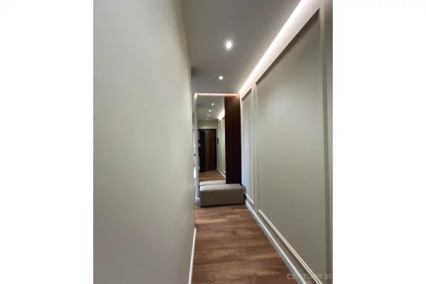 Shtepi ne shitje Apartament ne Tirane, 1+1, Mobilimi E mobiluar, Pagesa 163,000  Euro.