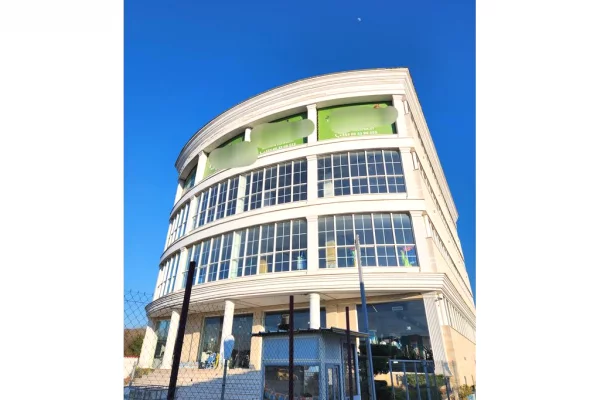 SHES OBJEKT 5 KATESH ME SIPERFAQE NDERTIMI 2980m, NE PEZE!