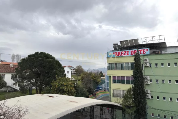 Shtepi me qera Apartament ne Tirane, 2+1, Mobilimi E mobiluar, Pagesa 520  Euro.