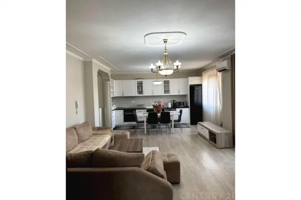 Shtepi ne shitje Apartament ne Tirane, 2+1, Mobilimi E mobiluar, Pagesa 180,000  Euro.