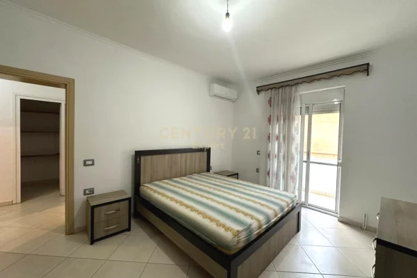 Shtepi me qera Apartament ne Tirane, 2+1, Mobilimi E mobiluar, Pagesa 600  Euro.