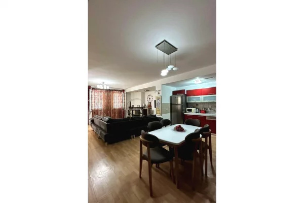 Business Property in Sale 1+1 in Tirana - 450,000 Euro