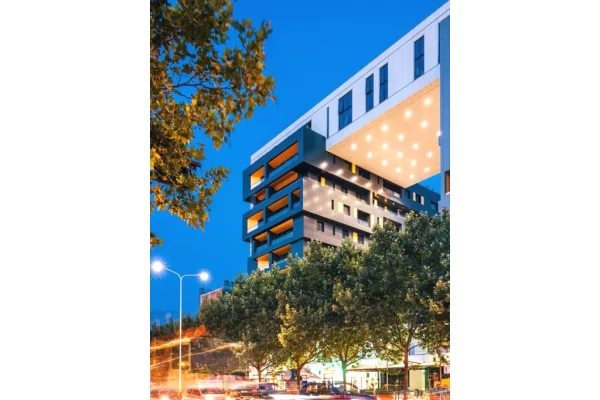 Shtepi ne shitje Apartament ne Tirane, 2+1, Mobilimi Bosh, pa mobiluar, Pagesa 305,000  Euro.