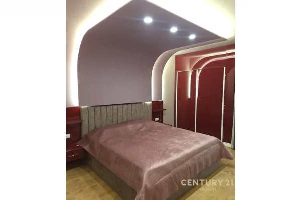 Shtepi me qera Apartament ne Tirane, 2+1, Mobilimi E mobiluar, Pagesa 900  Euro.