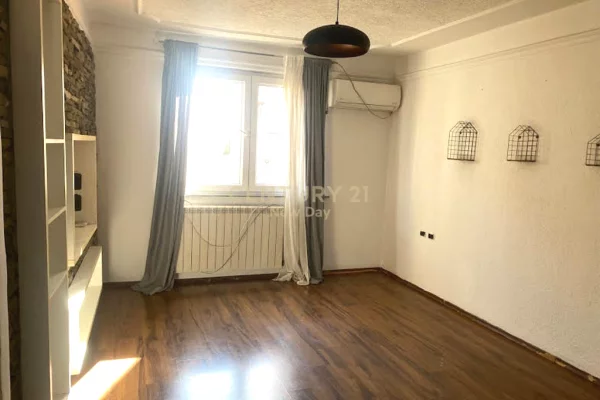 Duplex (2 storey house) for rent in Tirana 2+1, Furnished