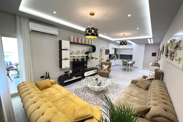 House for Rent 2+1 in Tirana - 900 Euro