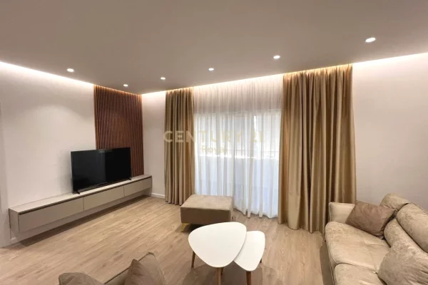 House for Rent 2+1 in Tirana - 1,200 Euro