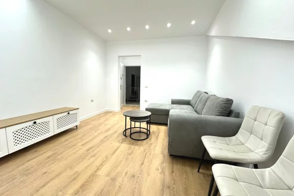 House for Rent 1+1 in Tirana - 700 Euro