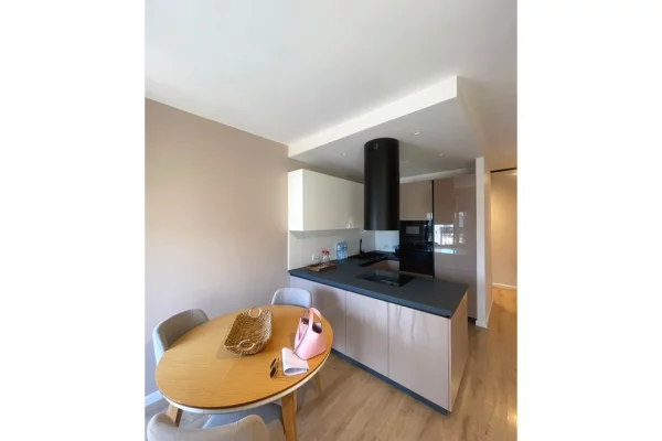 Shtepi me qera Apartament ne Tirane, 1+1, Mobilimi E mobiluar, Pagesa 600  Euro.