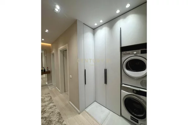 Shtepi ne shitje Apartament ne Tirane, 2+1, Mobilimi E mobiluar, Pagesa 440,000  Euro.