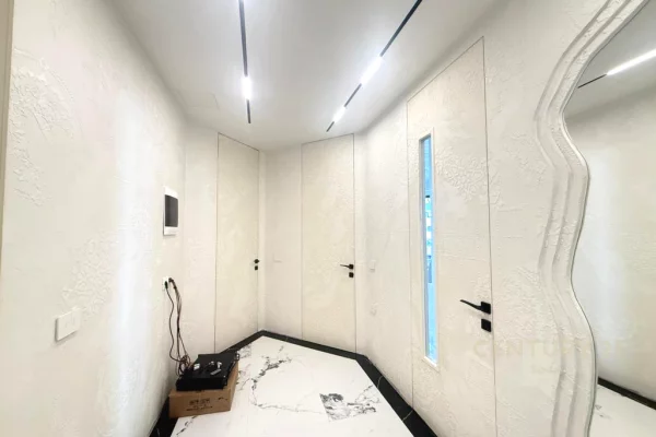 Shtepi ne shitje Apartament ne Tirane, 2+1, Mobilimi E mobiluar, Pagesa 335,000  Euro.