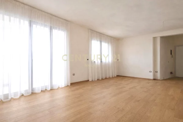 APARTAMENT 2+1 PËR SHITJE – KODRA E DIELLIT