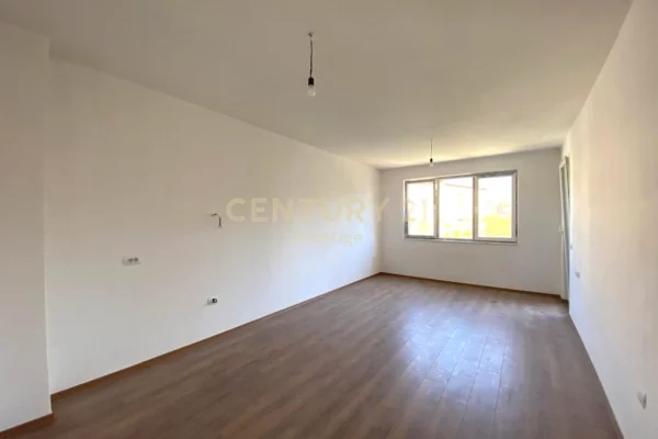 House for Rent 1+1 in Tirana - 750 Euro