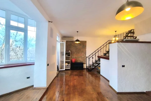 Duplex (2 storey house) for rent in Tirana 2+1, Furnished