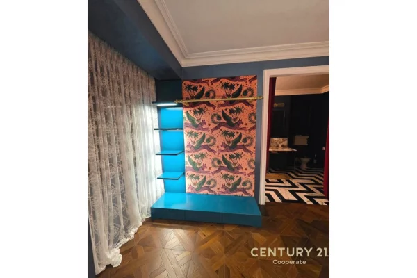 Shtepi me qera Apartament ne Tirane, 1+1, Mobilimi E mobiluar, Pagesa 1,500  Euro.