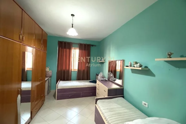 Shtepi me qera Apartament ne Tirane, 1+1, Mobilimi E mobiluar, Pagesa 400  Euro.