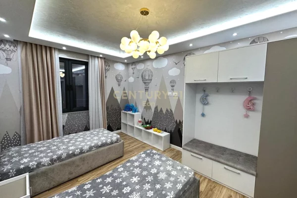 Shtepi me qera Apartament ne Durres, 2+1, Mobilimi E mobiluar, Pagesa 1,300  Euro.