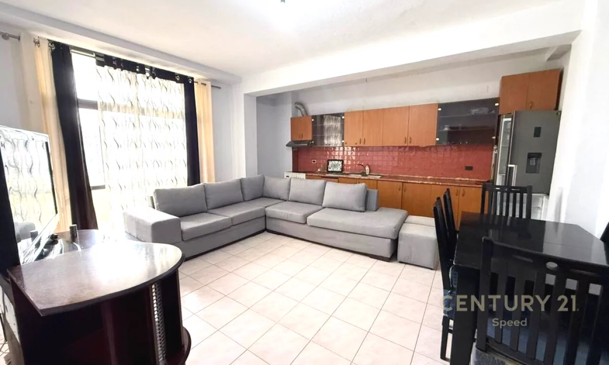 Shtepi me qera Apartament ne Tirane, 2+1, Mobilimi E mobiluar, Pagesa 400  Euro.