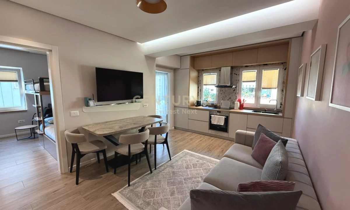 Shtepi me qera Apartament ne Tirane, 2+1, Mobilimi E mobiluar, Pagesa 1,000  Euro.