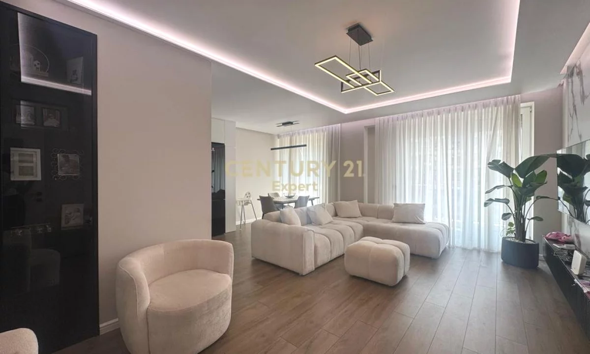 Shtepi me qera Apartament ne Tirane, 3+1, Mobilimi E mobiluar, Pagesa 1,200  Euro.